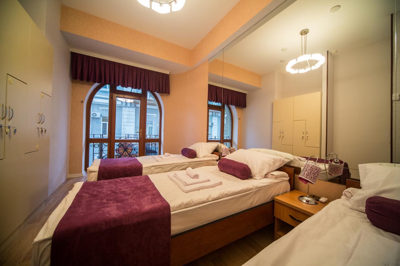 Hostel Inn Hotel&Hostel Baku Exteriör bild