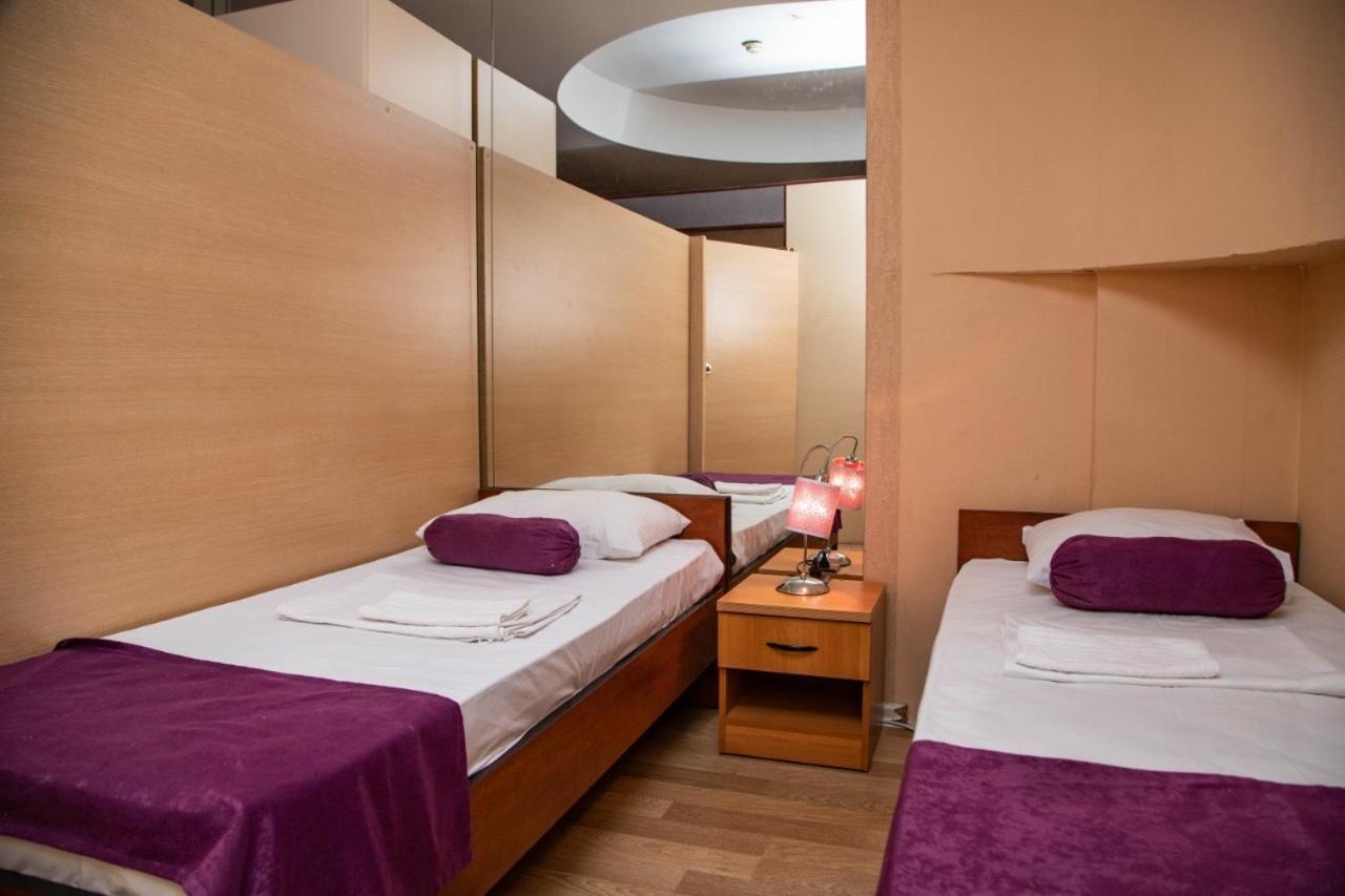 Hostel Inn Hotel&Hostel Baku Exteriör bild